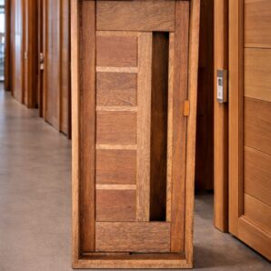 Seteira Angelim Pedra Alto Padrão 110x40